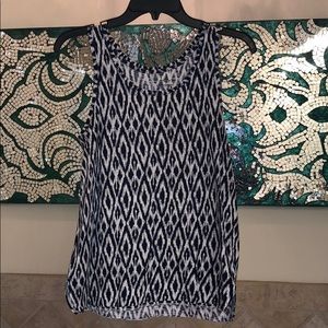 Banana Republic sleeveless Malibu tee